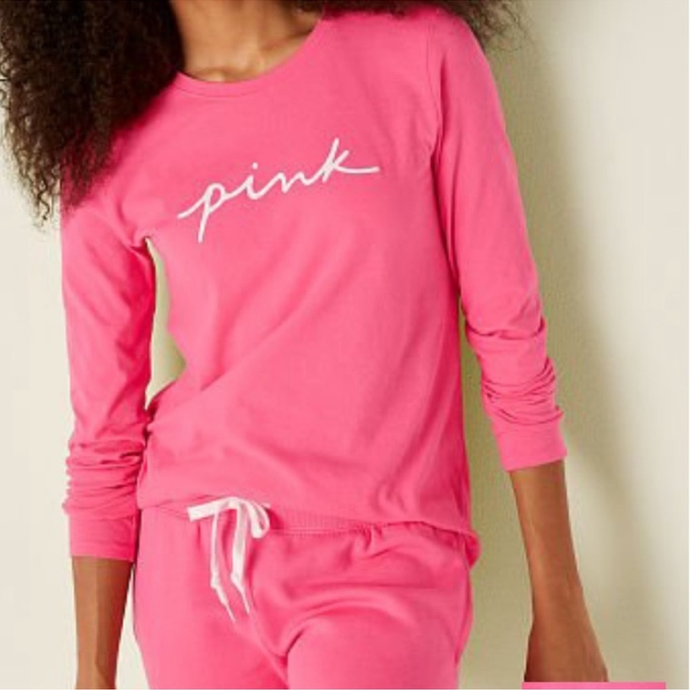 Pink Victoria’s Secret set perfect tee & signature pants